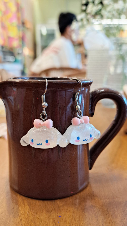 Cinnamonroll earrings